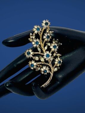 Exquisite Vtg Signed JOMAZ Joseph Mazer Floral Rhinestone Brooch 1950s Estate